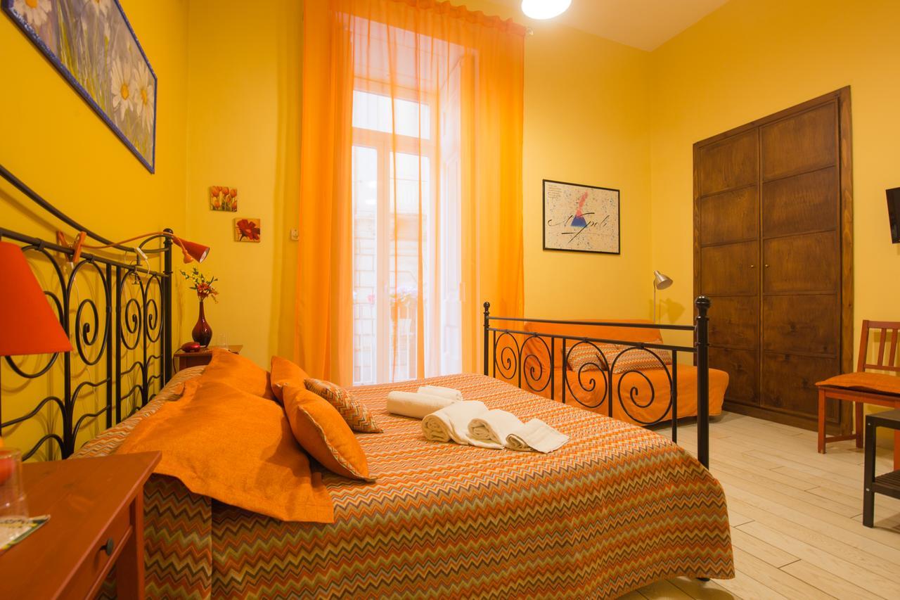 Bed & Breakfast Piazza Dante Neapel Exteriör bild